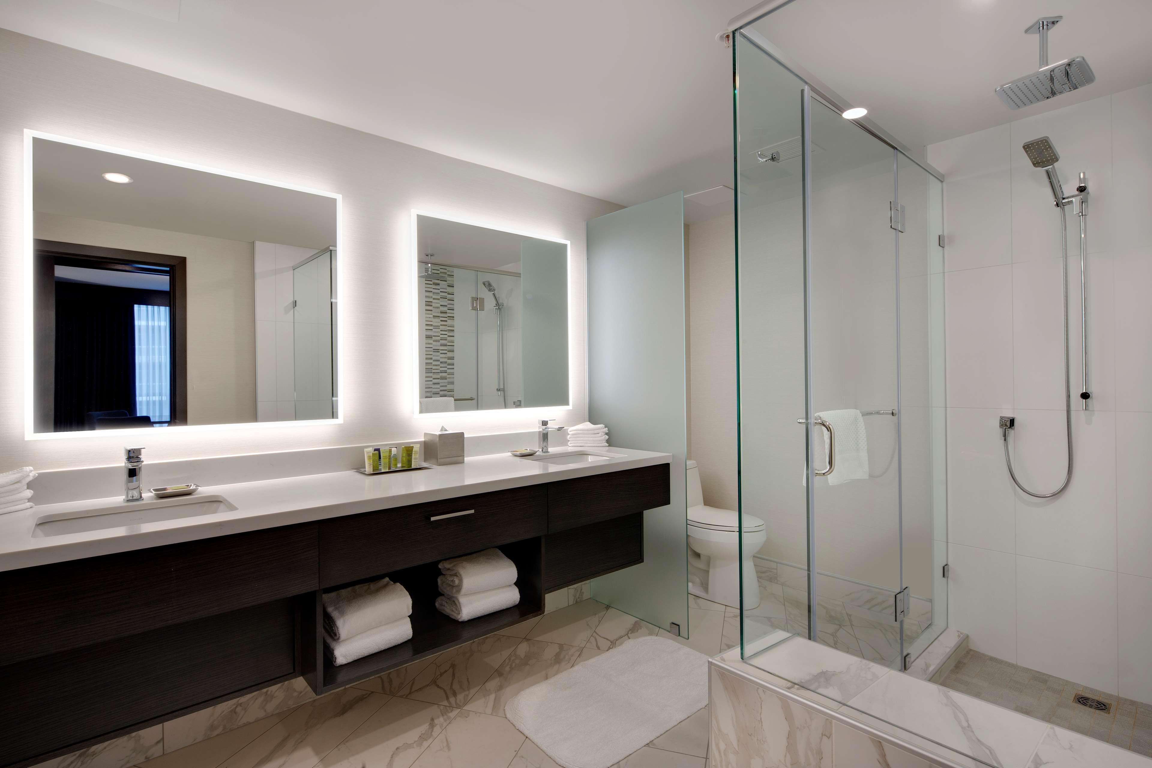 Hilton Vancouver Metrotown Burnaby Zewnętrze zdjęcie