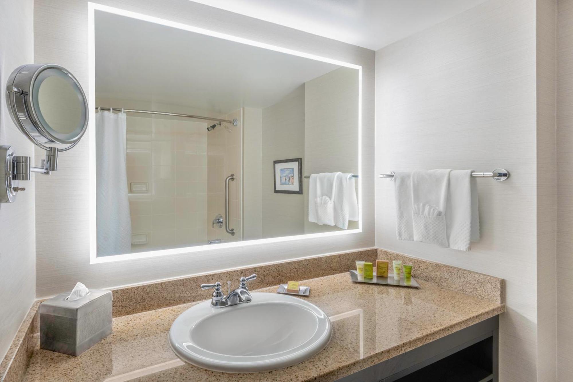 Hilton Vancouver Metrotown Burnaby Zewnętrze zdjęcie