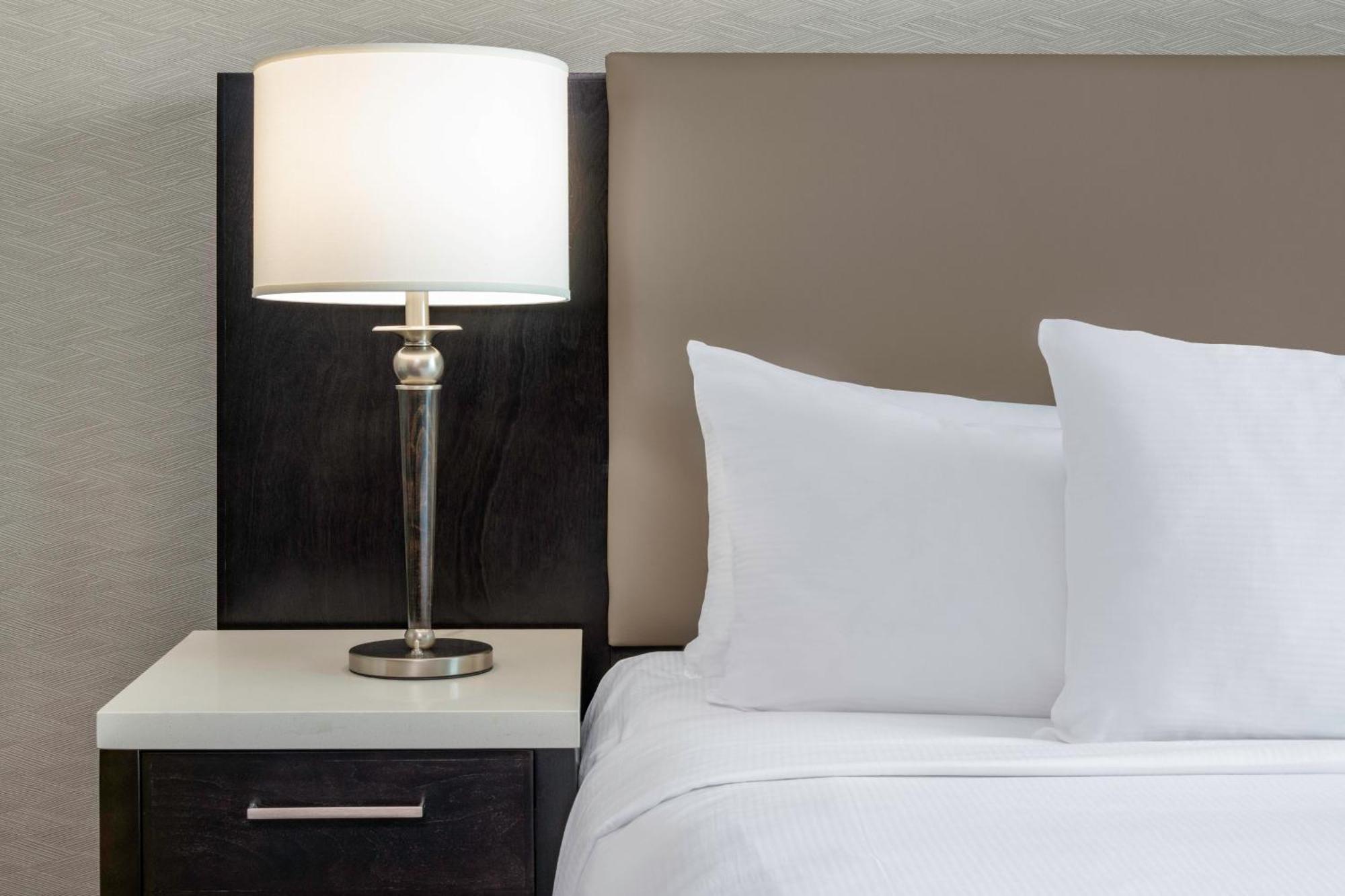 Hilton Vancouver Metrotown Burnaby Zewnętrze zdjęcie